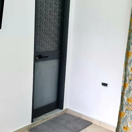 公寓 Cosy Gateway In *